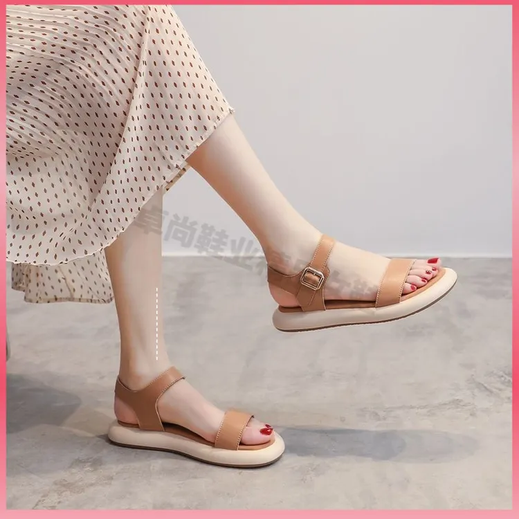 一字带外穿新中式女新款凉鞋防滑2025凉鞋平底运动学生夏季沙滩鞋
