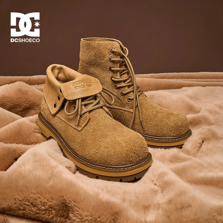 DCSHOES KRYSSA EDGE 冬季翻皮靴情侣头层牛皮黄靴工装马丁靴男