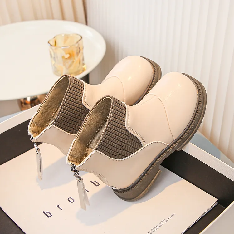 ABC女童马丁靴2025秋冬新款小女孩公主短靴儿童百搭单靴中大童潮