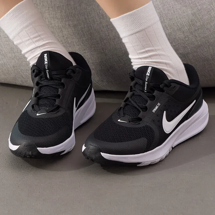 NIKE/耐克女鞋 25夏季新款STAR RUNNER 5 (GS)运动休闲耐磨跑步鞋