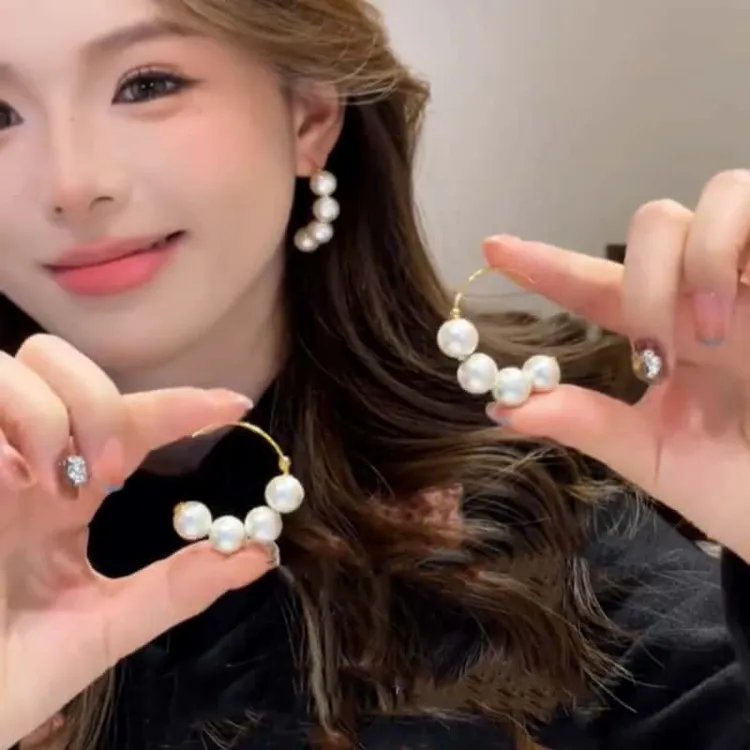 合金仿珍珠耳饰 法式气质温柔米色棉花珠珠C圈耳环女款高级感耳饰