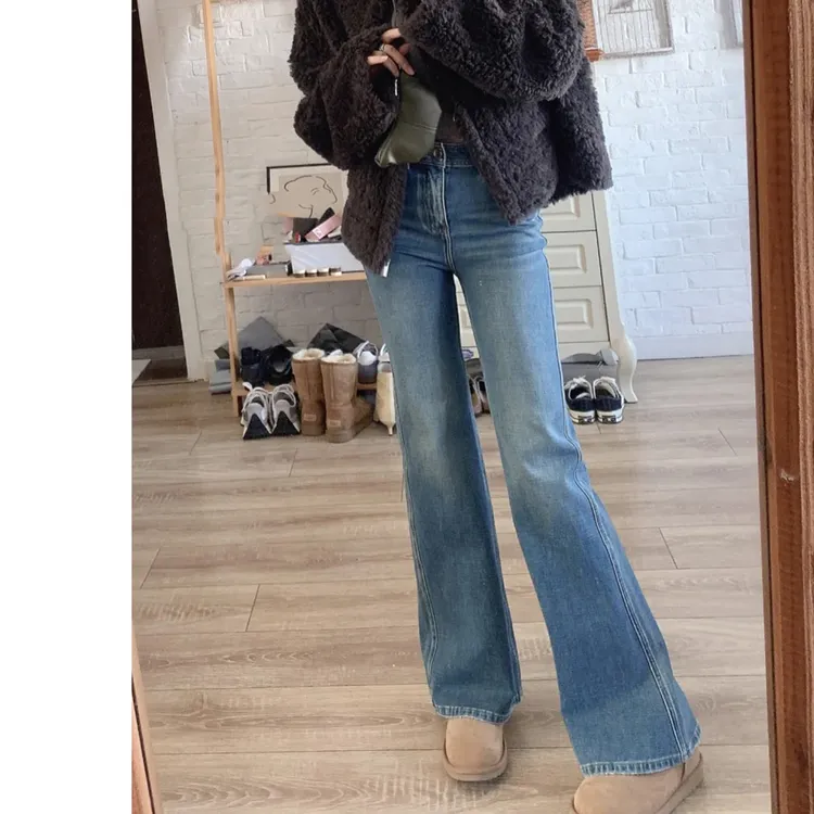 加绒微喇牛仔裤女2025冬季保暖新款高腰显瘦九分小个子马蹄喇叭裤