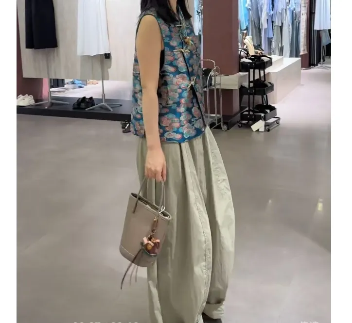 时尚潮流百搭精品女装dgd3781