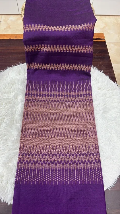 缅甸手工织布（傣萨）