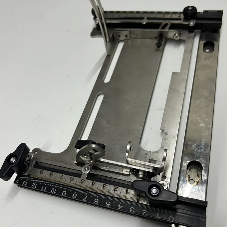 手提锯快速定位靠山，切割机板条切割神器