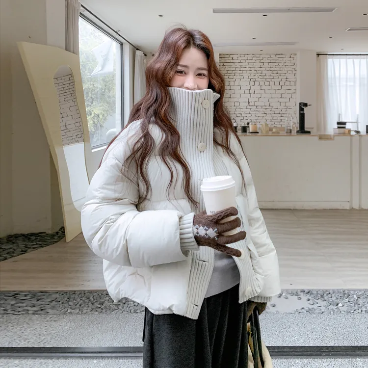 针织拼接羽绒服女冬季新款小个子短款洋气别致设计感白鸭绒厚外套