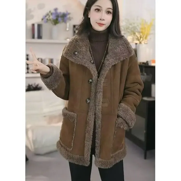 2024双面穿新款羊羔绒外套女百搭显瘦加厚冬季皮毛一体大衣网红