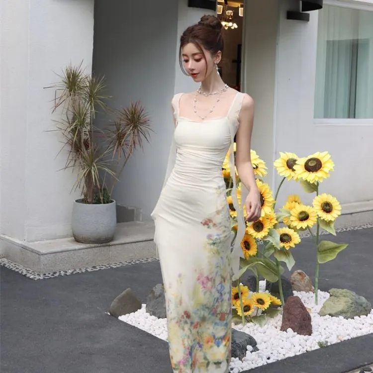 甜美风印花网纱吊带连衣裙荷叶边性感修身收腰长裙艺术高级感裙子