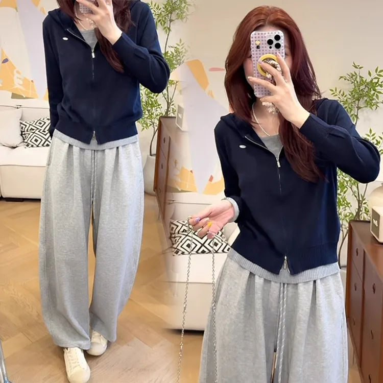 网红洋气炸街女装秋冬设计感连帽长袖针织衫高腰显瘦休闲裤两件套