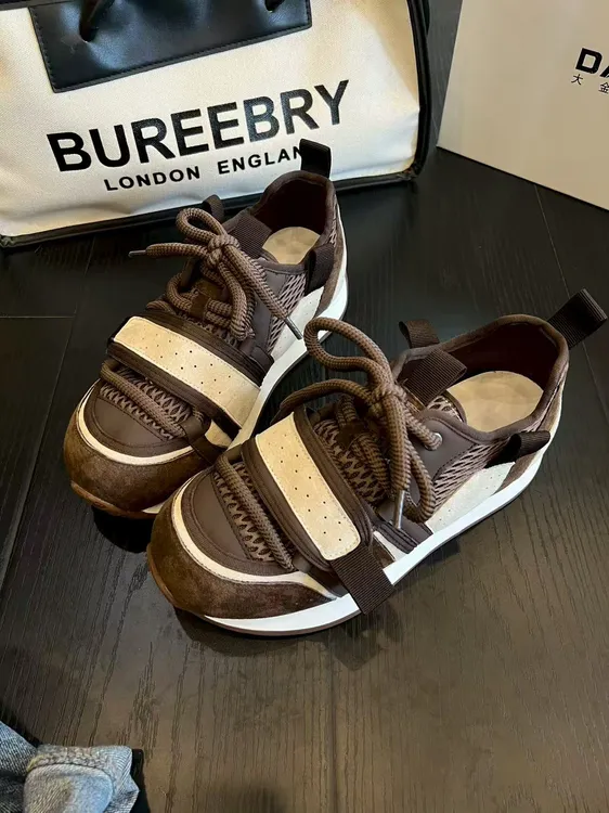 2809-8大金大码女鞋40-43丑萌舒适德训鞋