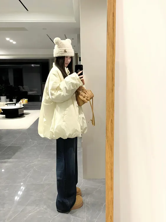 2025秋冬新款韩系温柔风花苞设计感保暖棉服外套搭配牛仔裤两件套