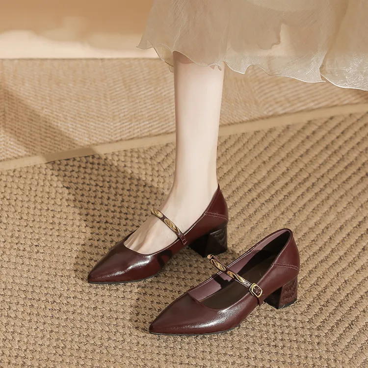 法式轻奢红色粗跟高跟鞋时尚复古真皮单鞋金属一字尖头玛丽珍女鞋