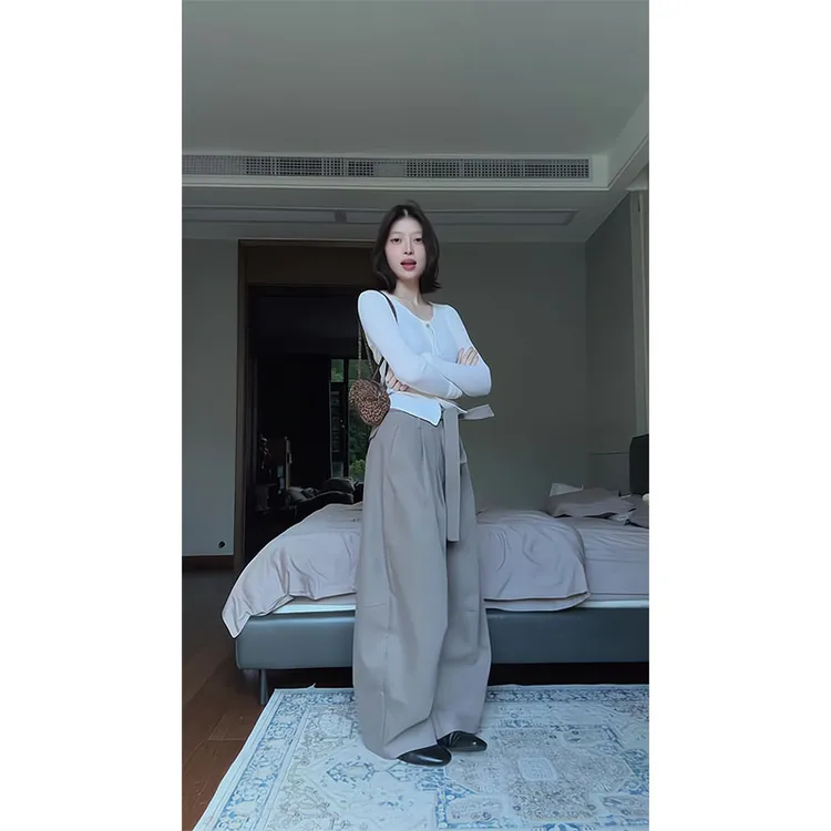 2025年秋季新款韩系u领系带蝴蝶结长袖针织衫女百搭显瘦休闲裤