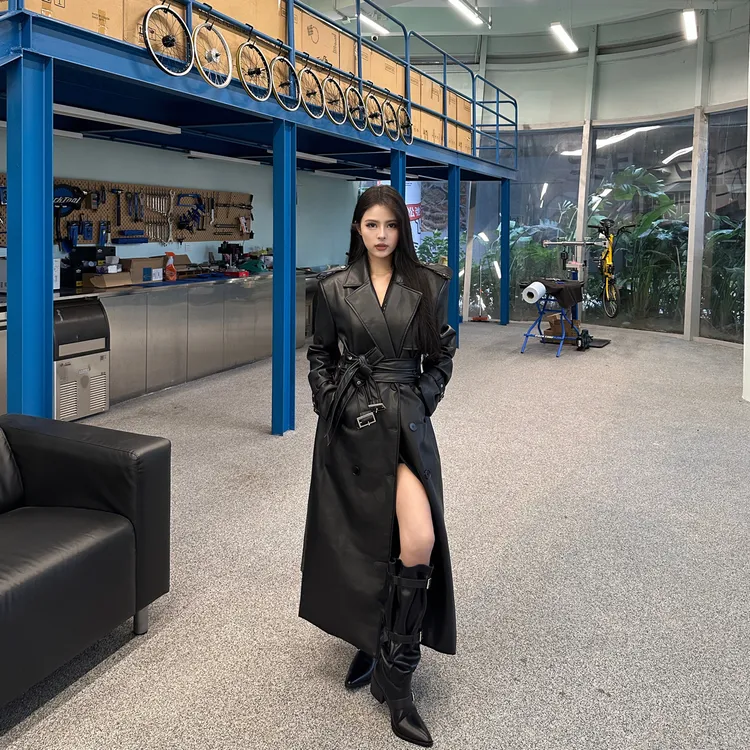 美式高级感黑色过膝皮衣外套女秋冬季中长款风衣宽松显瘦pu皮大衣