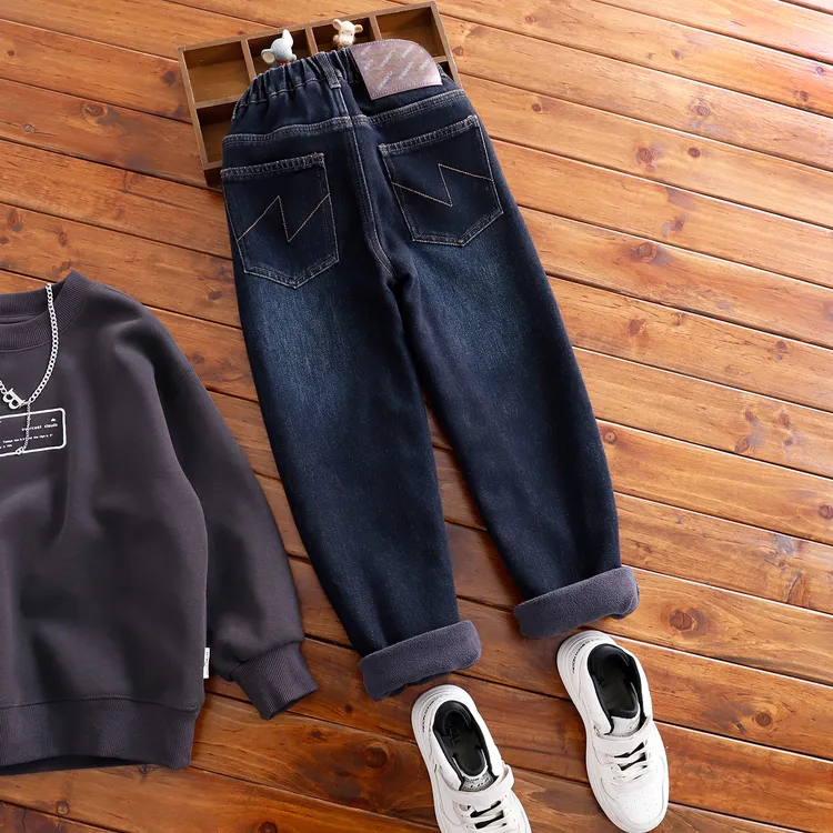 中大童牛仔裤男童蓝黑色加绒裤子儿童男孩秋冬一体绒不肥不瘦长裤