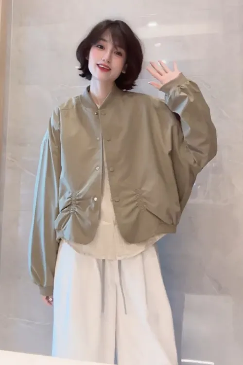欧货短款时尚棒球服外套女秋季新款2025设计感小众褶皱漂亮上衣潮
