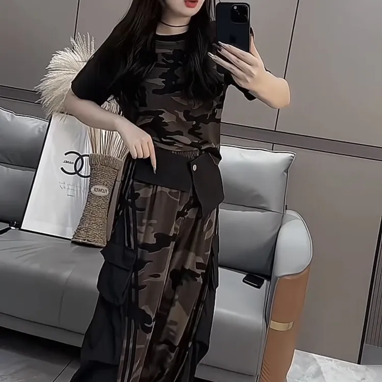 新款洋气迷彩套装