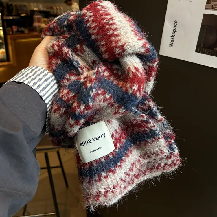 韩版费尔岛风拼色条纹针织围巾女款秋冬季加厚保暖学院风披肩围脖