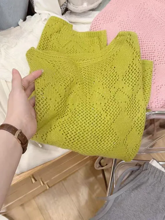 七言家巨好看！新品#秋香绿菱格亮片软糯镂空毛衣9@