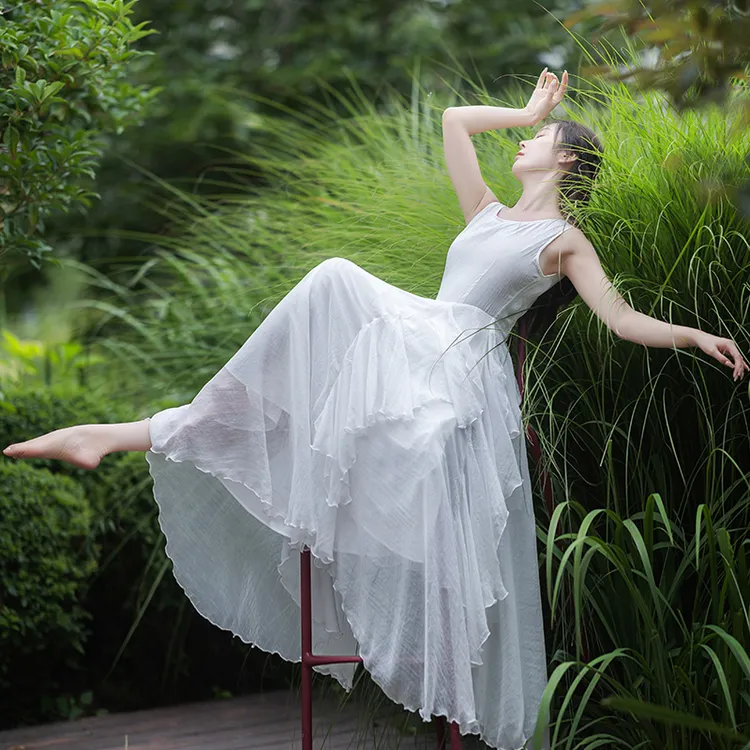 现货【清风白茶】文艺白色背心裙女夏季修身仙气裙摆长裙上衣套装