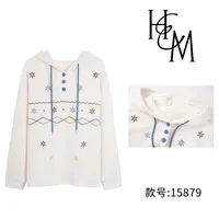 HUIERMAN/慧尔曼时尚韩系琥珀流光秋冬显瘦刺绣连帽卫衣【15879】