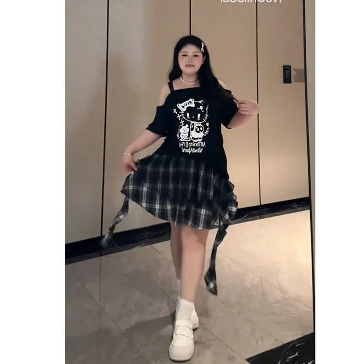 大码夏季甜酷辣妹露肩上衣不规则半裙两件套装25101#