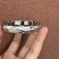 283-磨砂车花手镯