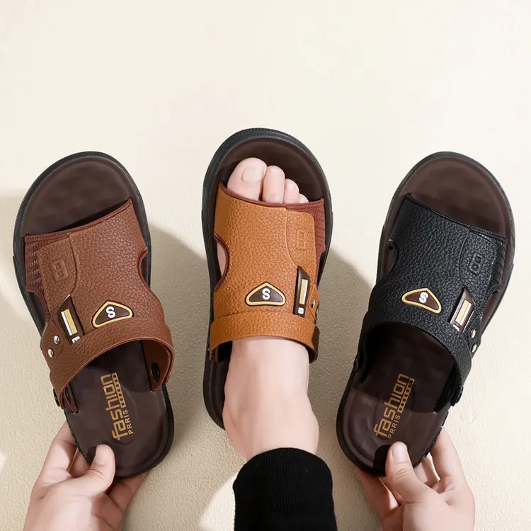 男士厚底皮革凉鞋夏季软底防滑沙滩鞋中年爸爸外穿两用凉拖鞋耐磨