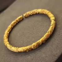 18k金牡丹花锤纹开口手镯c41