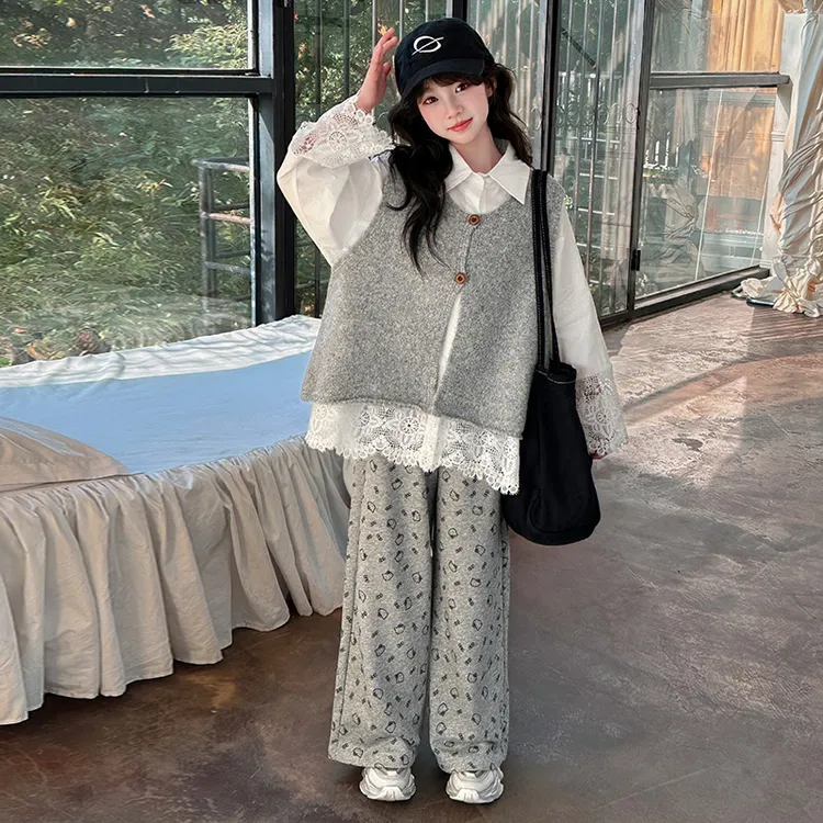 女童春季套装2025新款韩版时尚小女孩网红马甲休闲衬衫裤子三件套