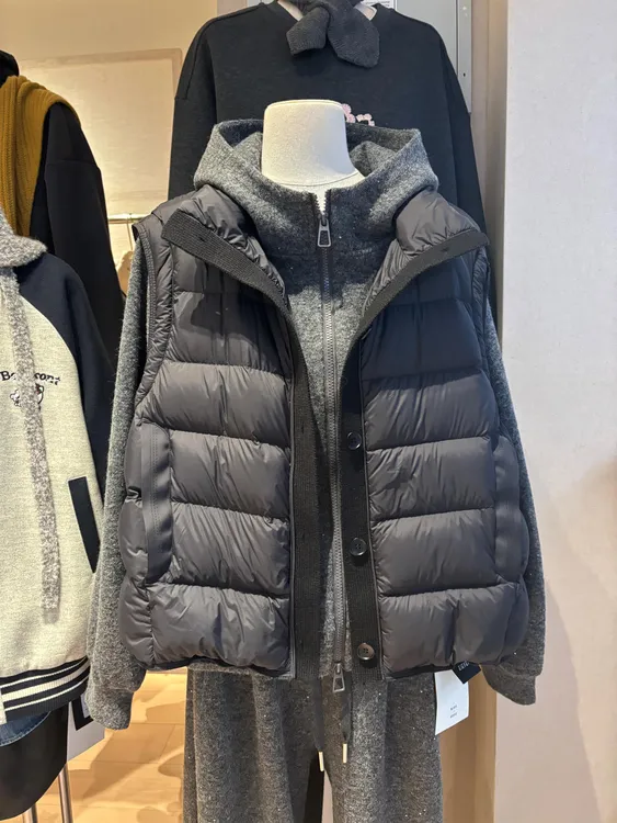 韩系正品羽绒马甲女2025冬新款韩版时尚保暖短款90白鸭绒马夹外套