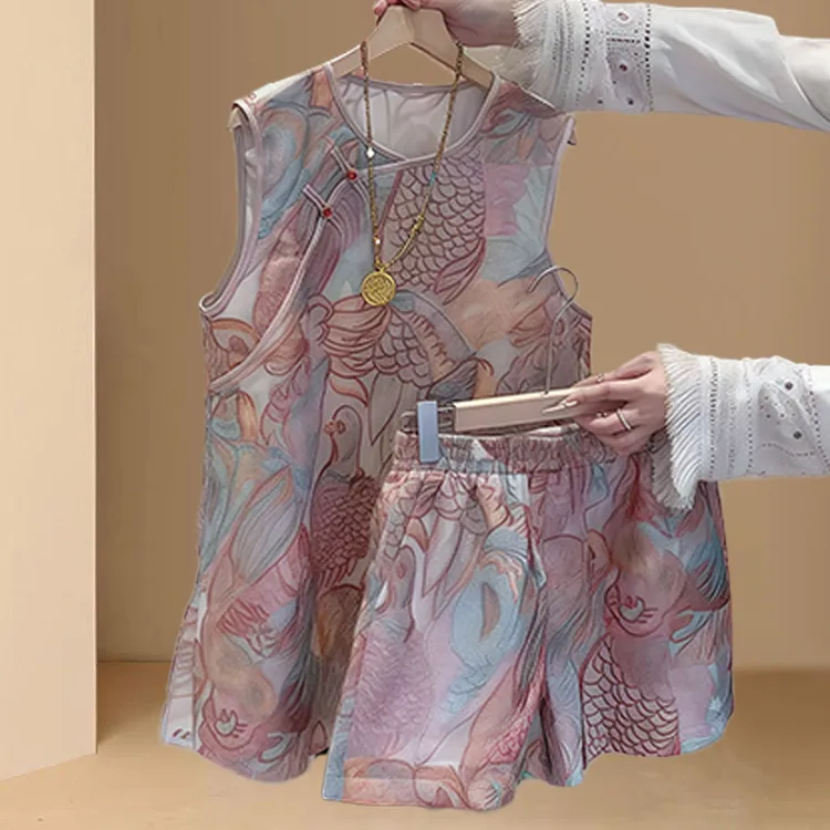 休闲设计感套装女2025年夏季新款减龄小众刺绣无袖上衣短裤两件套