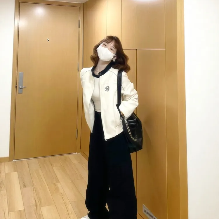 早秋韩里韩气穿搭独特漂亮miu系夹克小个子巨好看的短款外套女款