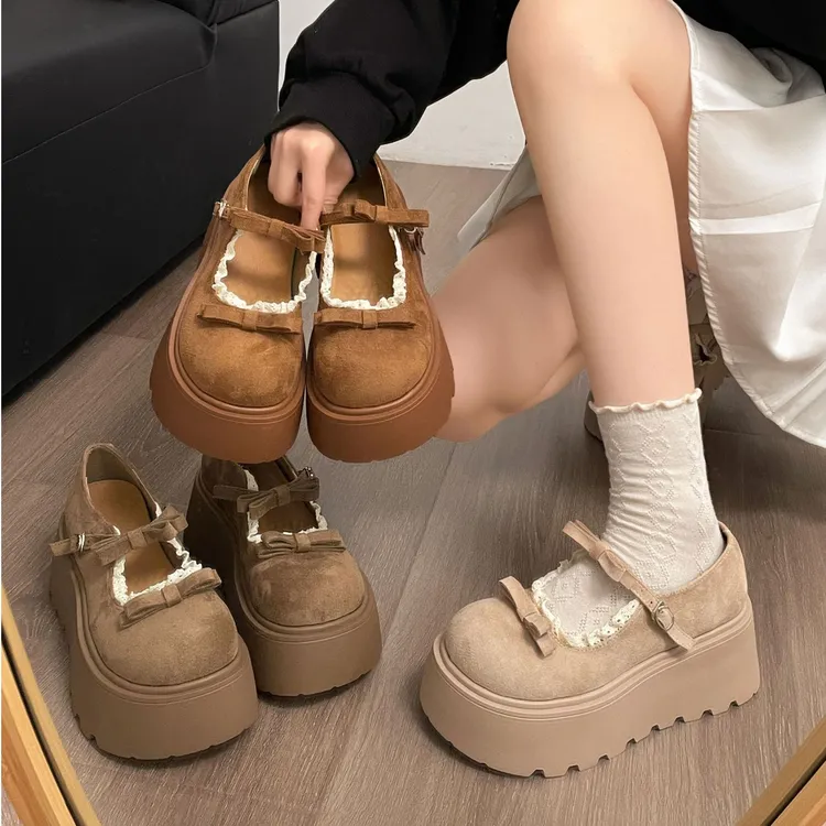 南在南方复古圆头厚底增高单鞋女2026新款春秋配裙子网红玛丽珍鞋