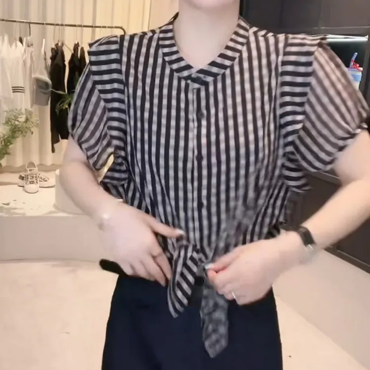 2025夏款新款圆领设计感时尚百搭短袖显瘦上衣LK2503562