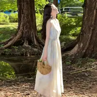 法式气质晕染吊带背心连衣裙女夏季2025新款海边度假抽褶收腰长裙