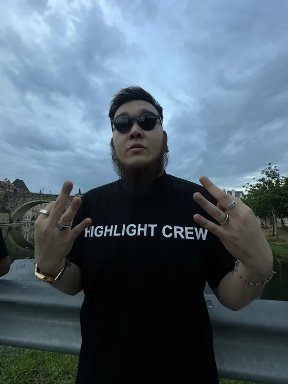 HIGHLIGHT2025基础款270克黑白logo百搭T恤