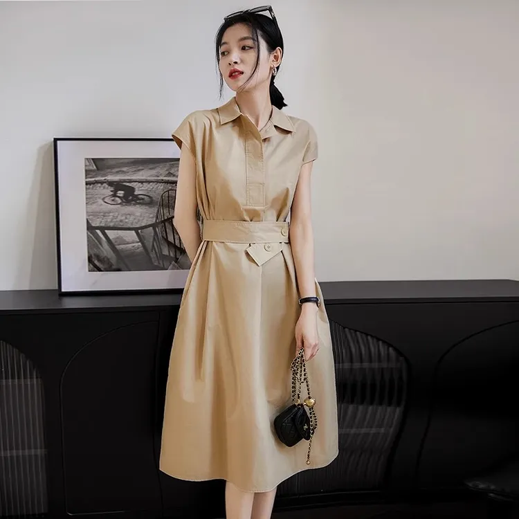 哥弟阿玛施正2025春季新款时尚气质收腰POLO领短袖A字连衣裙子女
