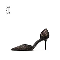 烫[自]豹纹缎性感尖头浅口中空细高跟单鞋高跟尖头单鞋