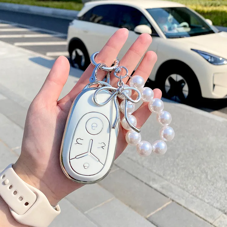 适用吉利星愿钥匙套汽车星愿自由版探索版可爱高级感钥匙保护壳女