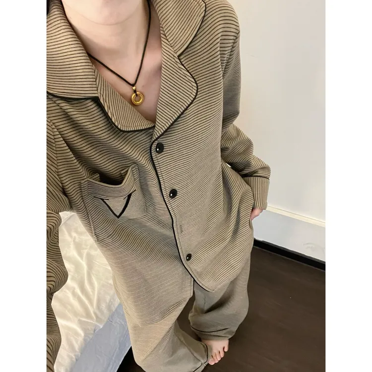 【DMXJ大梦想家】韩系条纹简约德绒保暖睡衣女秋冬季休闲家居服套装