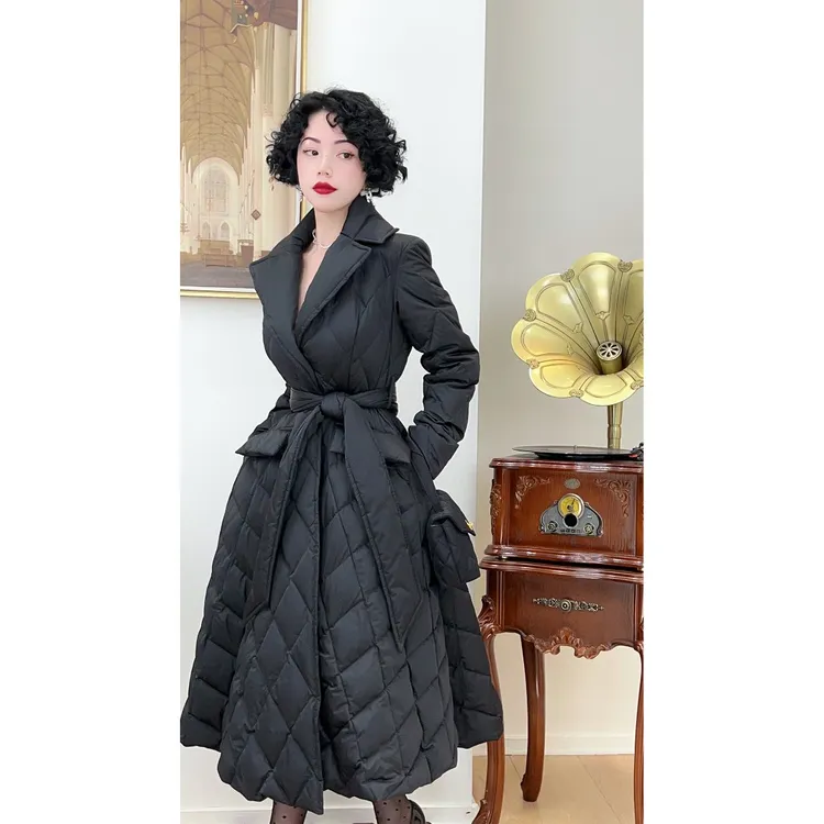 LYXJ【黑天鹅】冬季腰带收腰显瘦时尚优雅不挑人显气质大伞摆鹅绒服