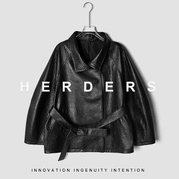 HERDERS 短款黑色大象纹翻领系带皮衣xy 40893