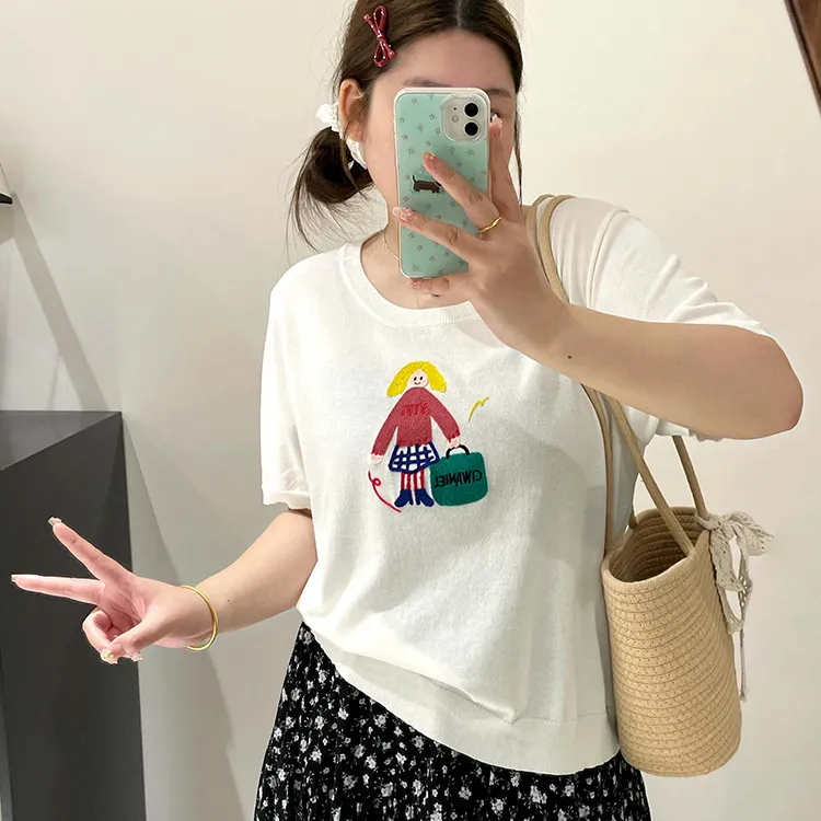 大码女装刺绣针织杉女圆领休闲上衣2025夏款胖mm宽松短袖T恤薄款