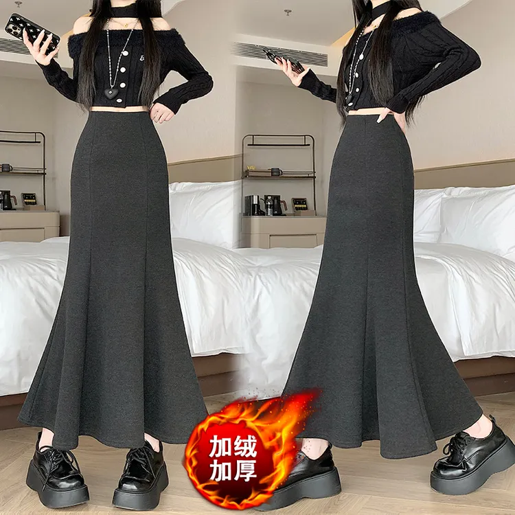 秋冬2025新款高腰显瘦垂感a字包臀长裙加绒加厚毛呢鱼尾半身裙女