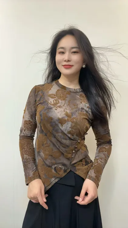 复古植绒印花网纱打底衫25秋冬长袖百搭小衫新款褶皱不规则上衣女
