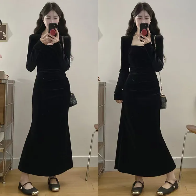 大码胖mm女装新款复古风方领高级感气质丝绒修身显瘦百搭连衣裙女