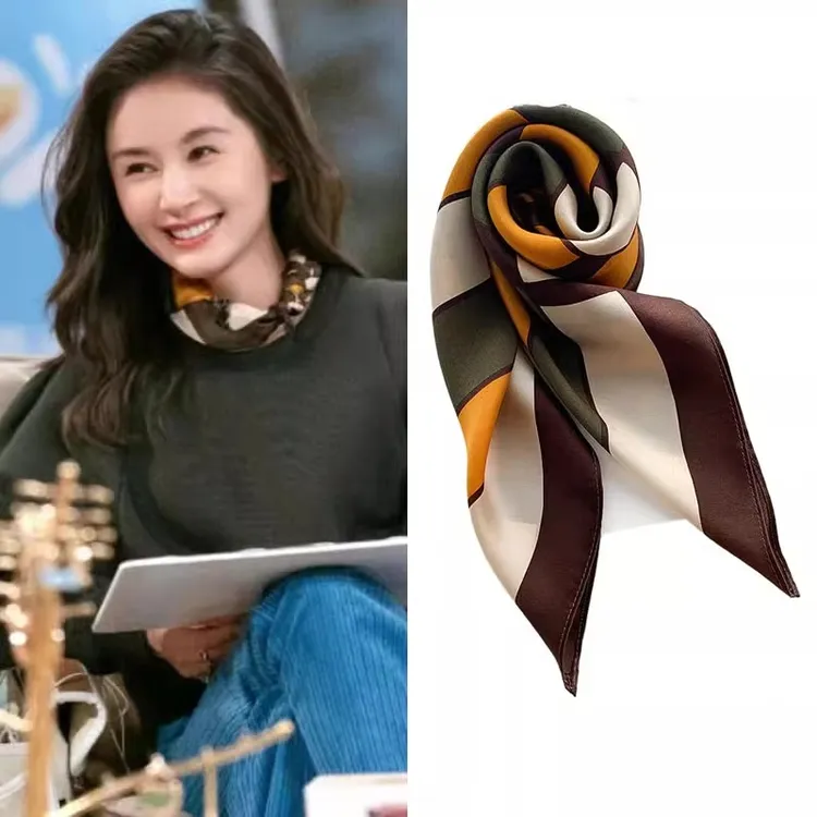 王子文同款丝巾2025春秋薄款格子真丝方巾桑蚕丝法式百搭围巾领巾