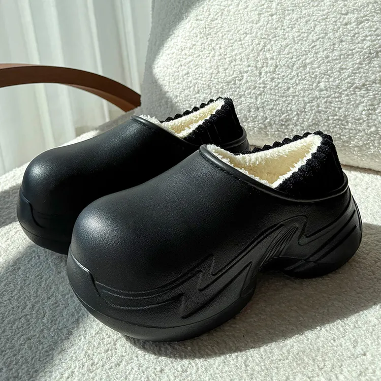 2025新款防水棉鞋加绒居家外穿女士室外保暖百搭外穿轻便棉拖鞋