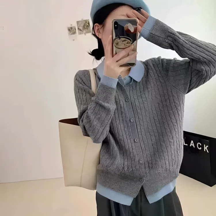 翻领拼接针织毛衣女春秋2025新款宽松软糯假两件长袖开衫上衣